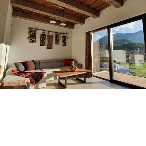 Apartments Pemikas