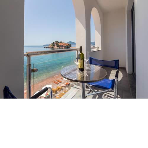 Apartments Plava Villa
