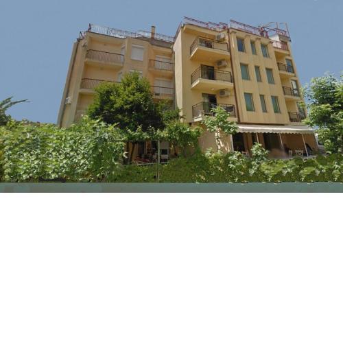 Apartments Primorsko
