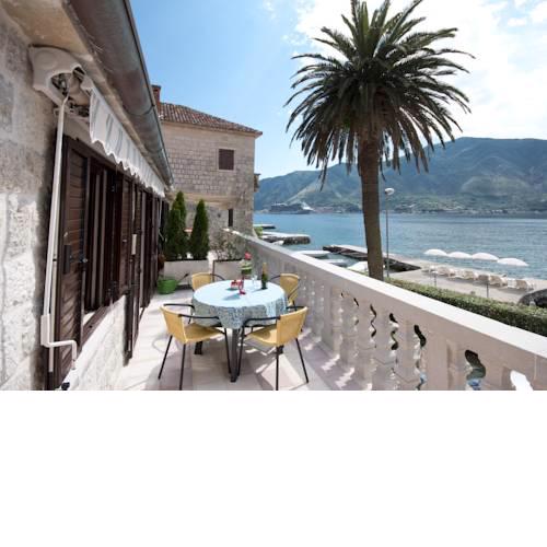 Apartments Radonicic