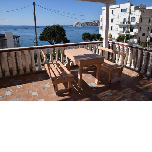 Apartments Roxhela