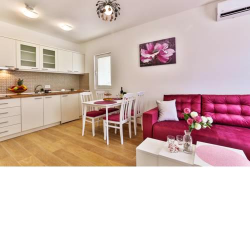 Apartments Royal Lux