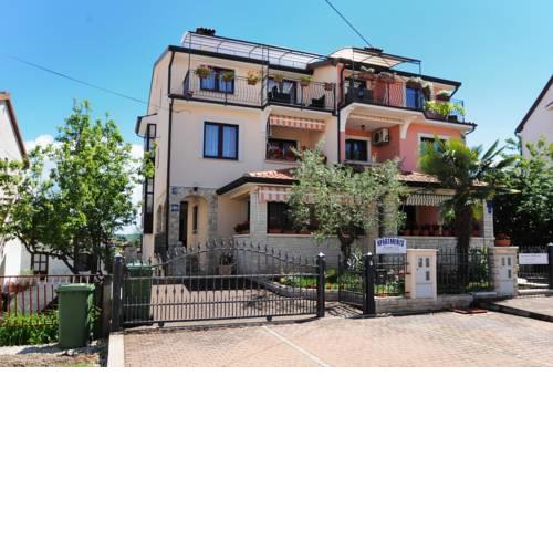 Apartments Šahić