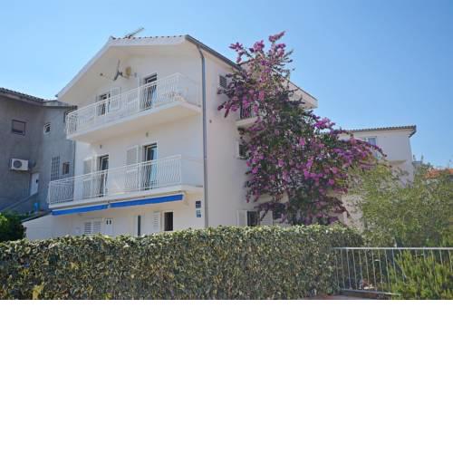 Apartments SŠime