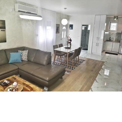 Apartments Tivat