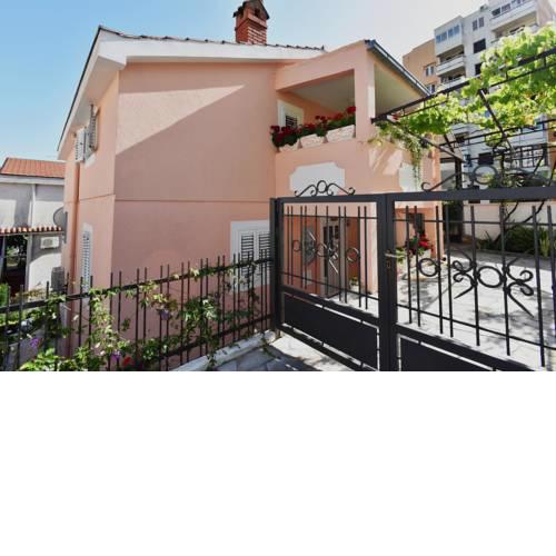 Apartments Topla