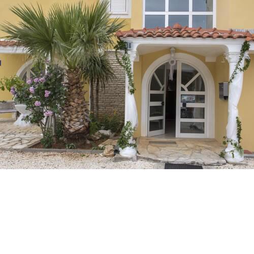 Apartments Villa Broca