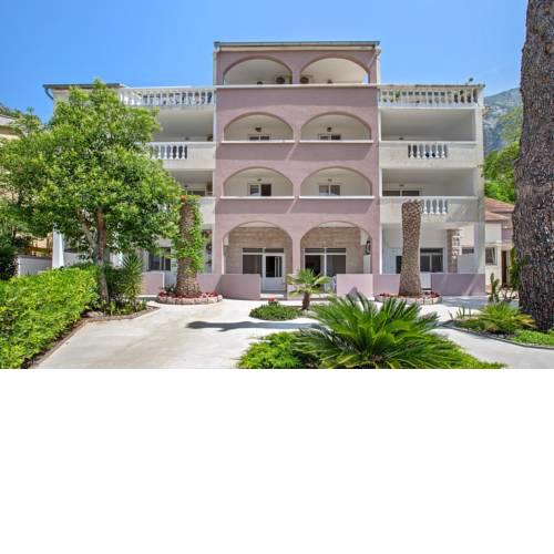 Apartments Villa Popovic