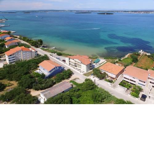 Apartments Vista