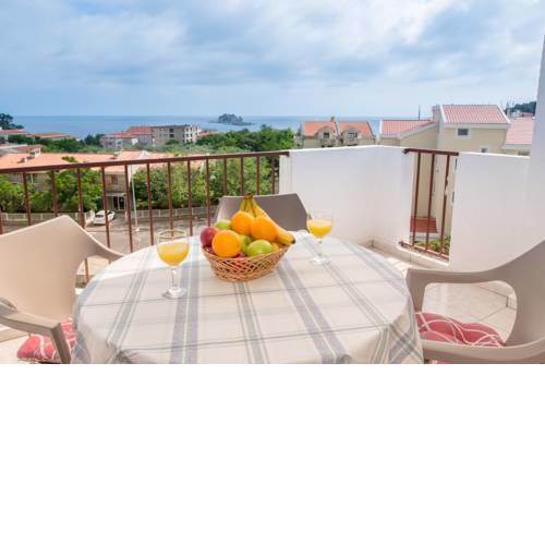 Apartments Vjera Petrovac
