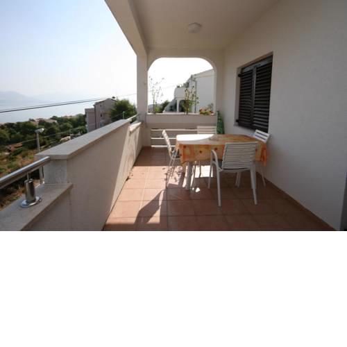 Apartments with a parking space Arbanija (Ciovo) - 4646