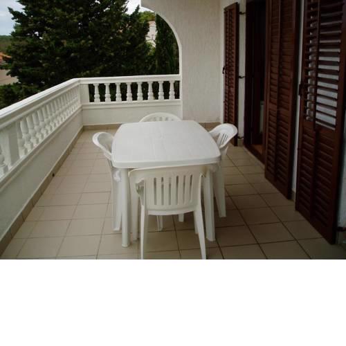 Apartments with a parking space Banjol (Rab) - 14138
