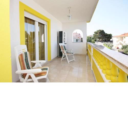 Apartments with a parking space Banjol (Rab) - 5041
