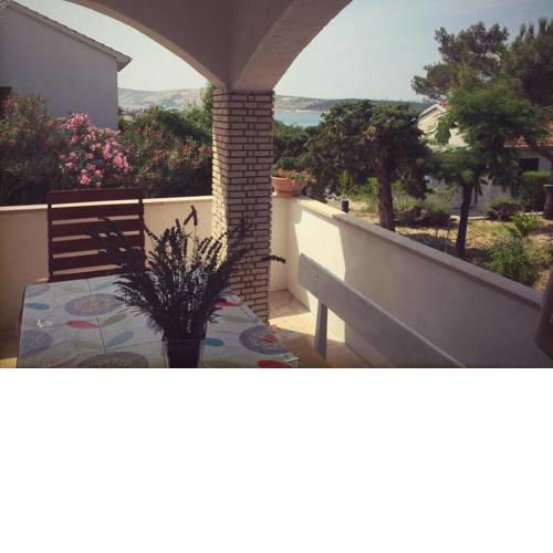 Apartments with a parking space Barbat (Rab) - 12871