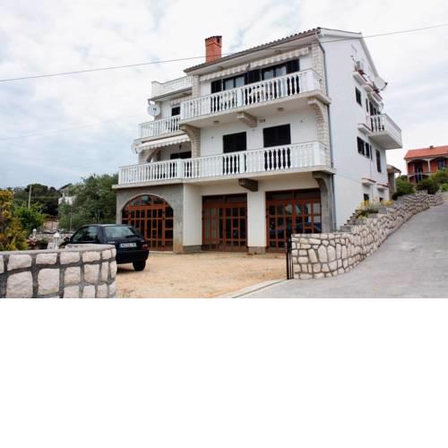 Apartments with a parking space Barbat (Rab) - 5015