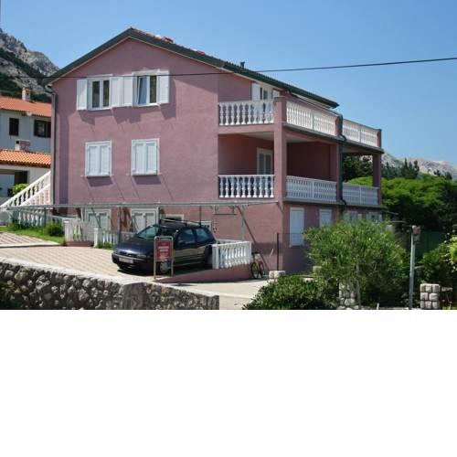 Apartments with a parking space Baska (Krk) - 5450