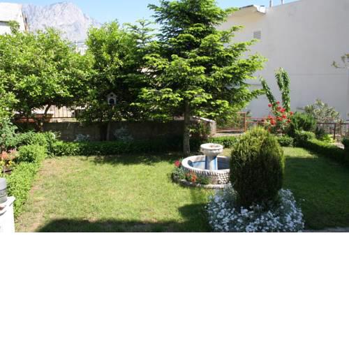 Apartments with a parking space Baska Voda (Makarska) - 2709