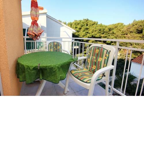 Apartments with a parking space Bilo (Primosten) - 9467