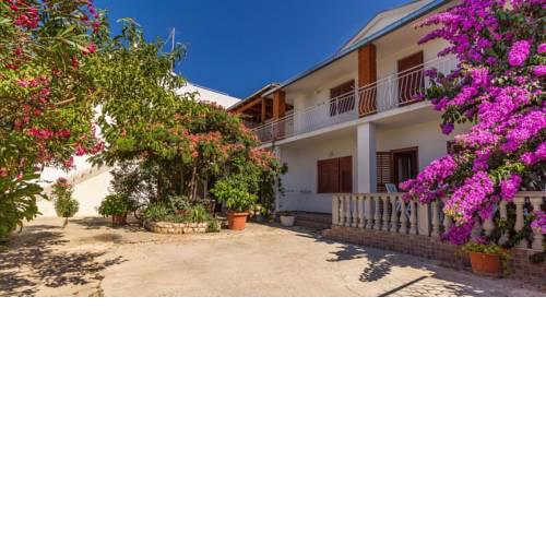 Apartments with a parking space Biograd na Moru (Biograd) - 11327