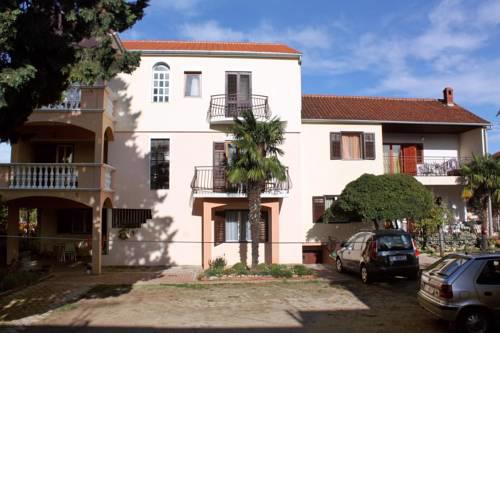 Apartments with a parking space Biograd na Moru (Biograd) - 5899