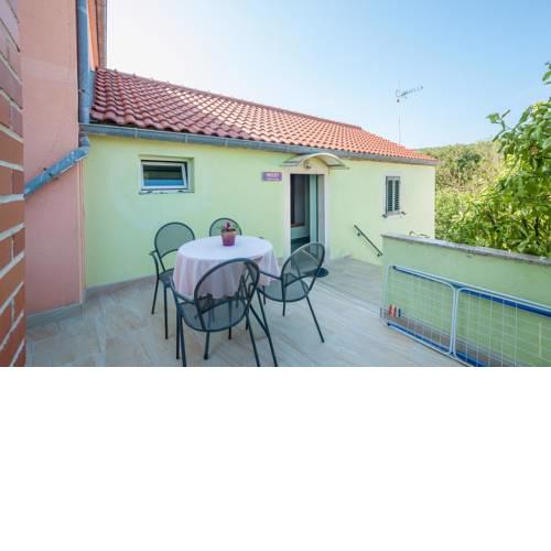 Apartments with a parking space Bozava (Dugi otok) - 8124
