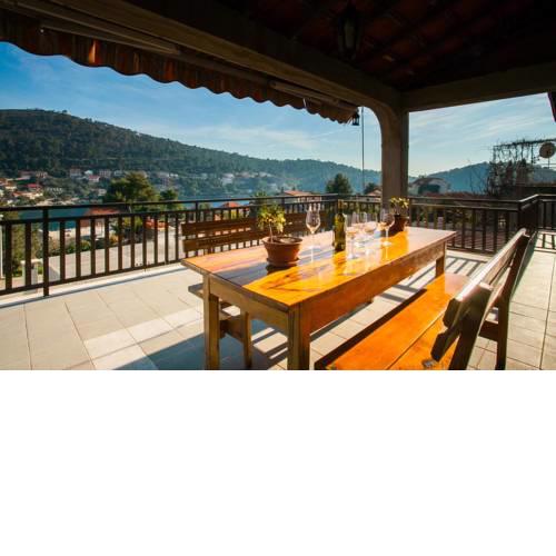 Apartments with a parking space Brna (Korcula) - 9188