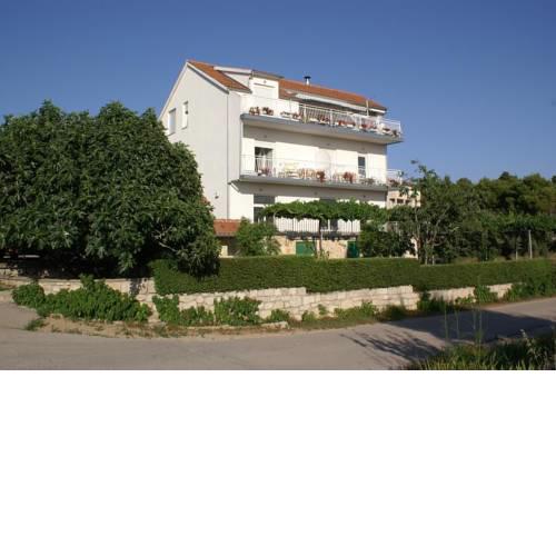 Apartments with a parking space Brodarica (Sibenik) - 4239