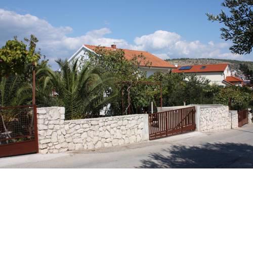 Apartments with a parking space Businci (Ciovo) - 4667
