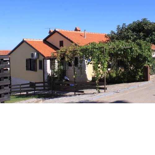Apartments with a parking space Crveni Vrh (Umag) - 7190