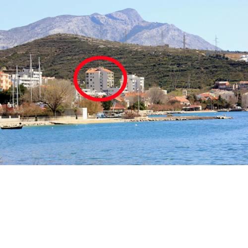 Apartments with a parking space Dugi Rat (Omis) - 8666
