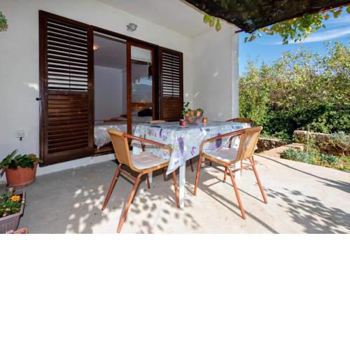 Apartments with a parking space Jelsa (Hvar) - 4002