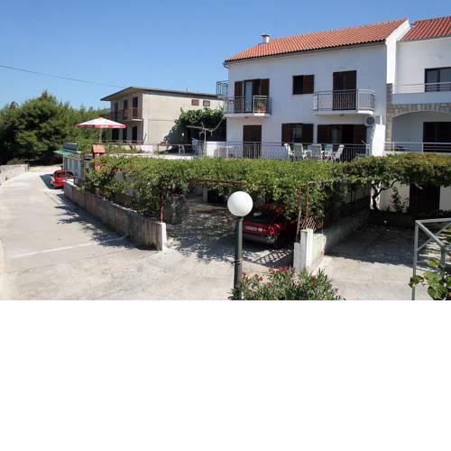 Apartments with a parking space Jelsa (Hvar) - 4589