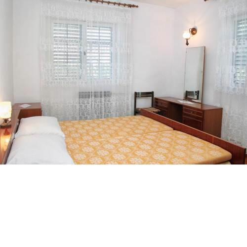 Apartments with a parking space Jelsa (Hvar) - 4590