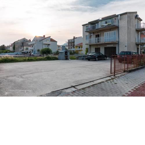 Apartments with a parking space Kastel Kambelovac (Kastela) - 12369