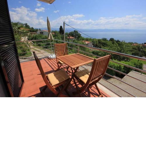 Apartments with a parking space Lovran (Opatija) - 2357