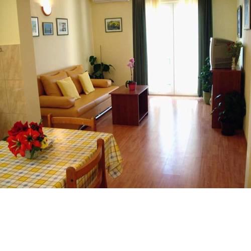 Apartments with a parking space Mastrinka (Ciovo) - 2084