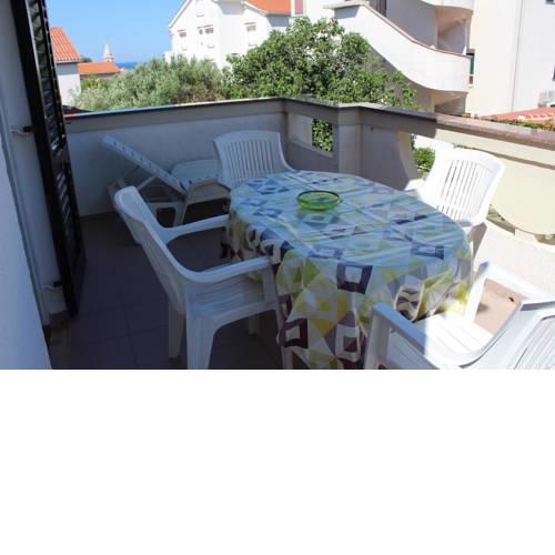 Apartments with a parking space Novalja (Pag) - 6508