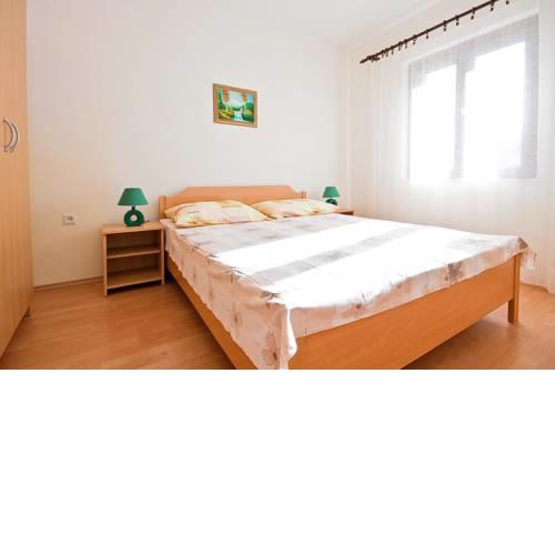 Apartments with a parking space Okrug Gornji (Ciovo) - 457