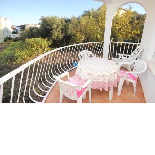 Apartments with a parking space Okrug Gornji (Ciovo) - 9441