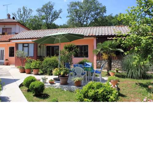 Apartments with a parking space Opric (Opatija) - 7716