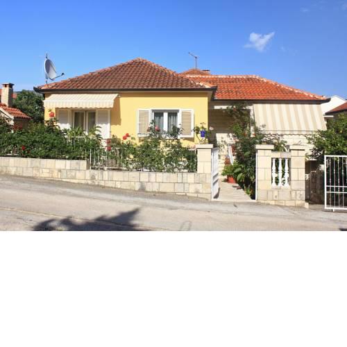 Apartments with a parking space Orebic (Peljesac) - 10077
