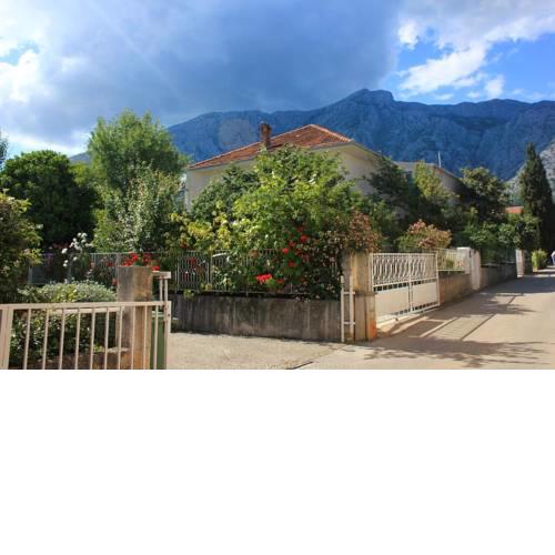 Apartments with a parking space Orebic (Peljesac) - 10093