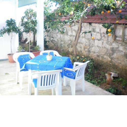 Apartments with a parking space Orebic (Peljesac) - 10100