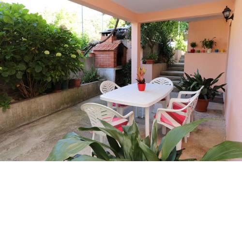 Apartments with a parking space Orebic (Peljesac) - 10101