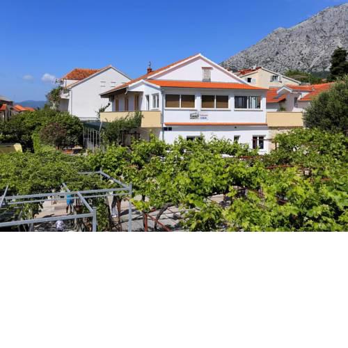 Apartments with a parking space Orebic (Peljesac) - 10102