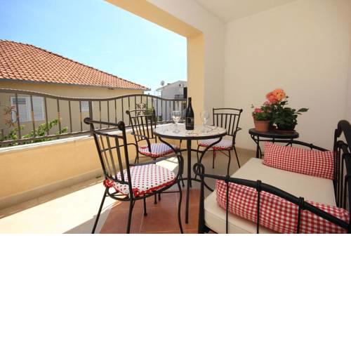 Apartments with a parking space Orebic (Peljesac) - 10151