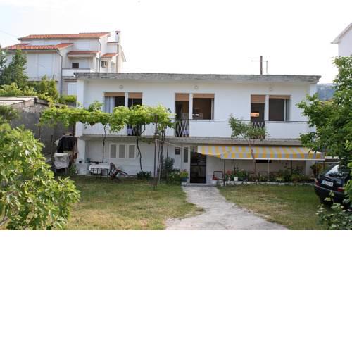 Apartments with a parking space Palit (Rab) - 5052