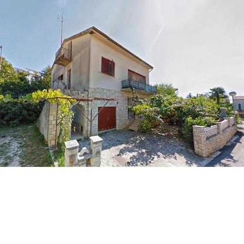 Apartments with a parking space Pjescana Uvala (Pula) - 16054