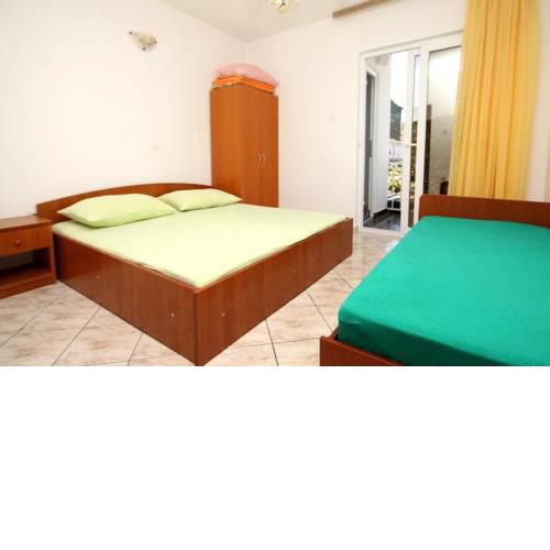 Apartments with a parking space Podaca (Makarska) - 4747