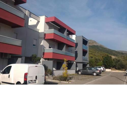 Apartments with a parking space Podstrana (Split) - 15001